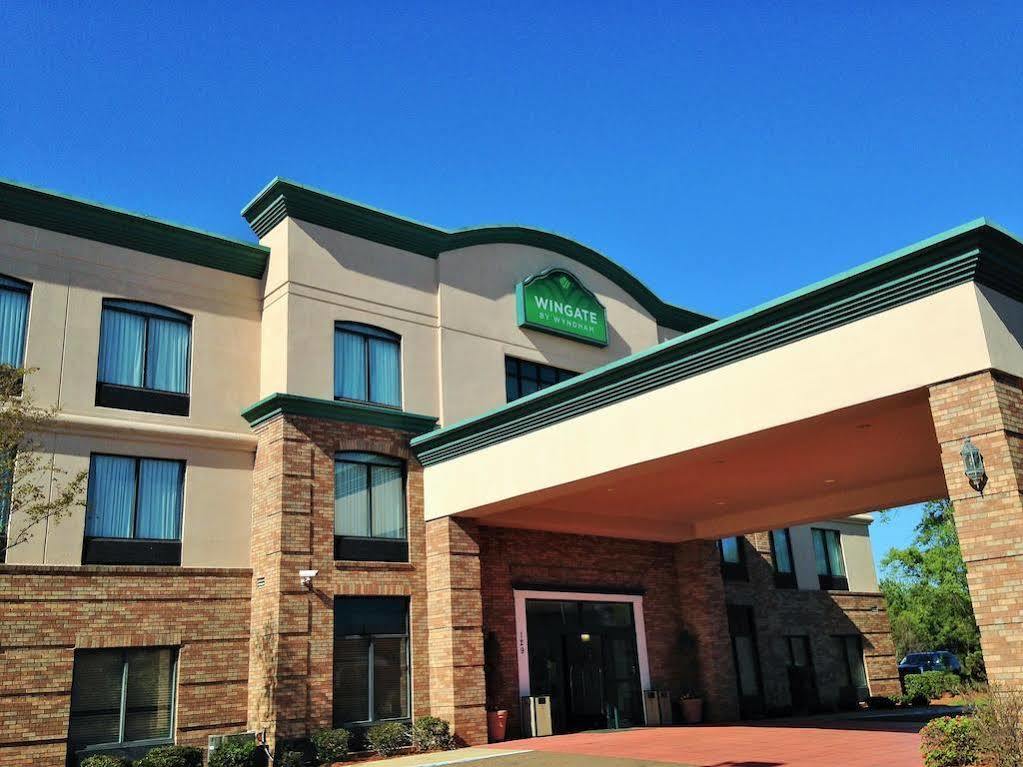 Comfort Inn & Suites Columbus North 외부 사진